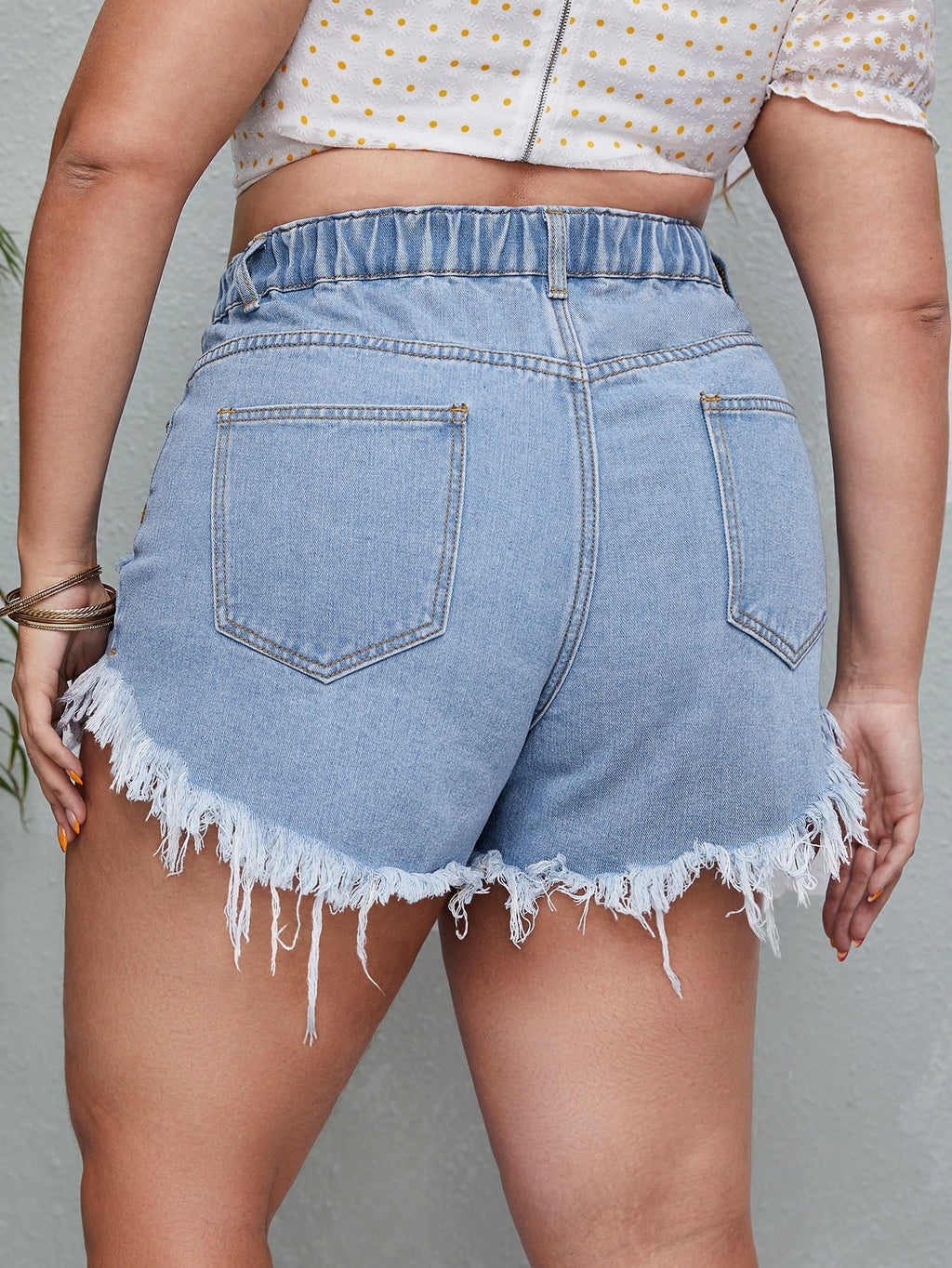 Short jeans