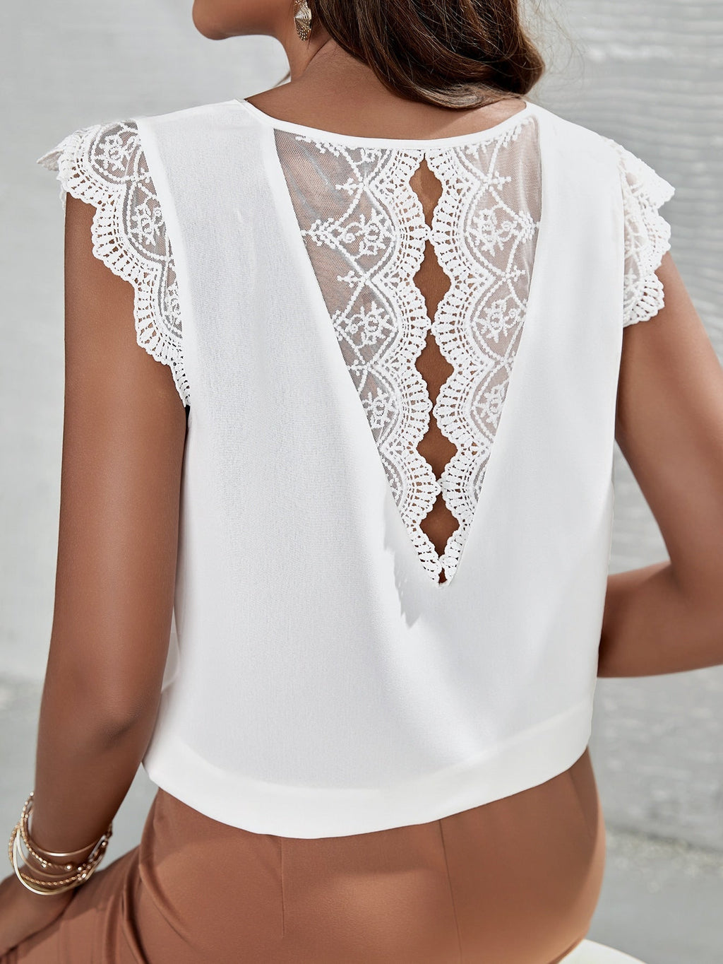 Blusa detalhe costas