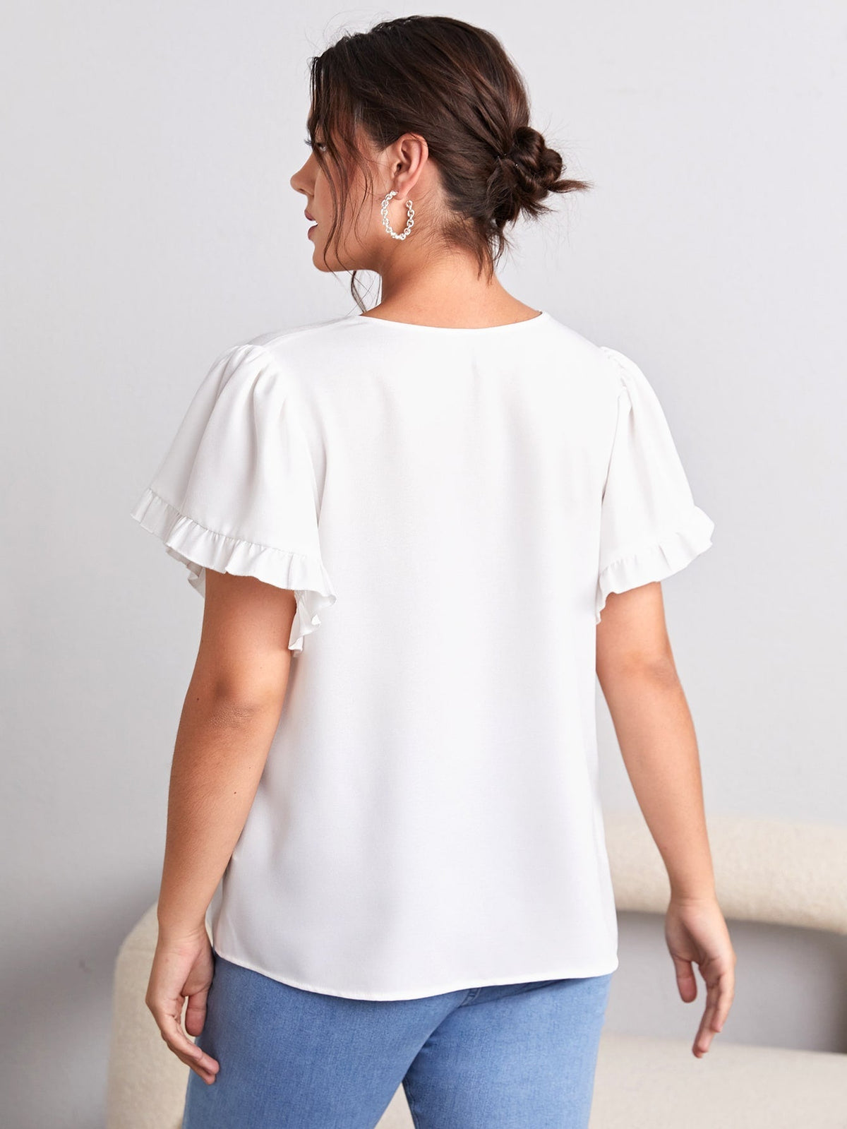 Blusa em decote V com babados