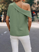 Blusa gola assimétrica