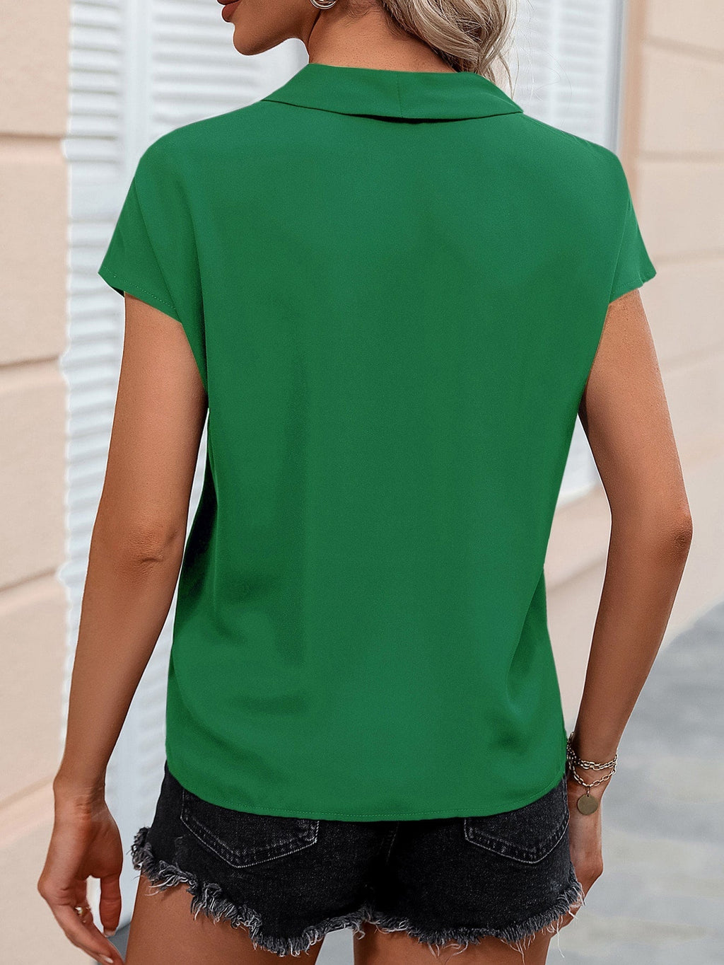 Blusa colarinho de xaile