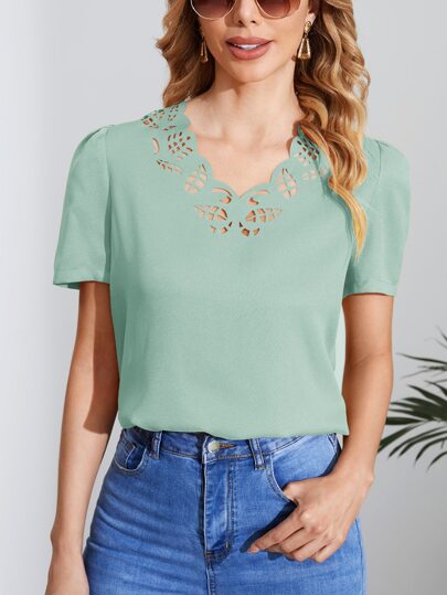 Blusa decote vazado