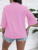 Blusa listrada, decote em V
