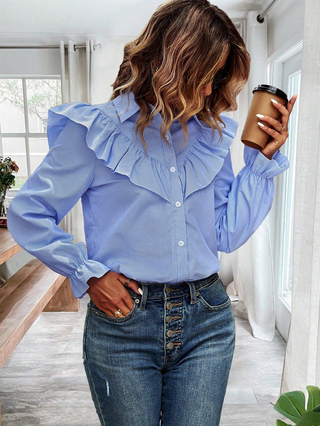 Camisa Manga Longa com Babado