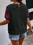Blusa com manga bordada