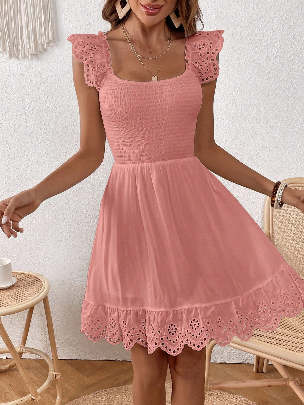 Vestido com renda