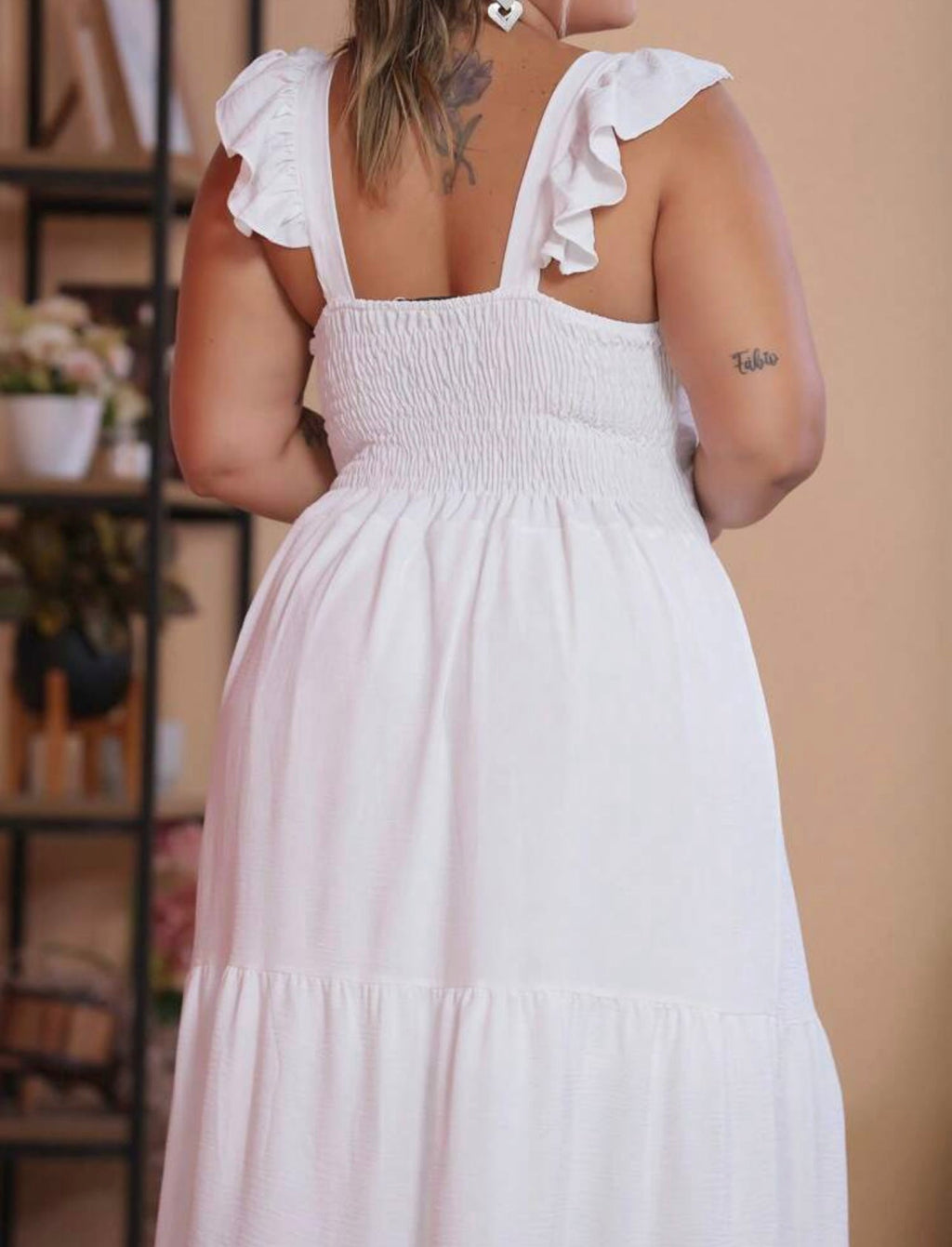 Vestido com lastex
