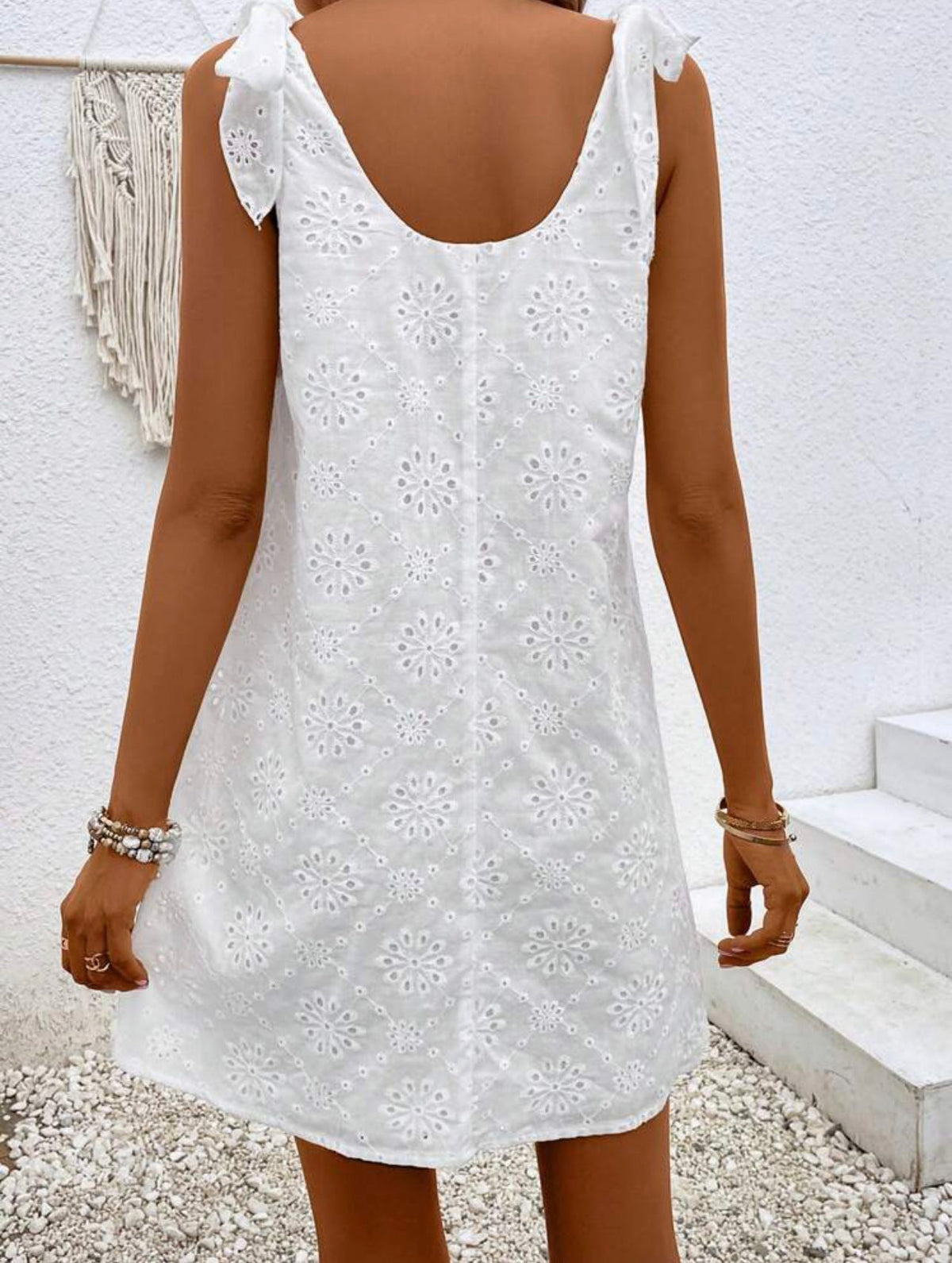 Vestido de lese com nó