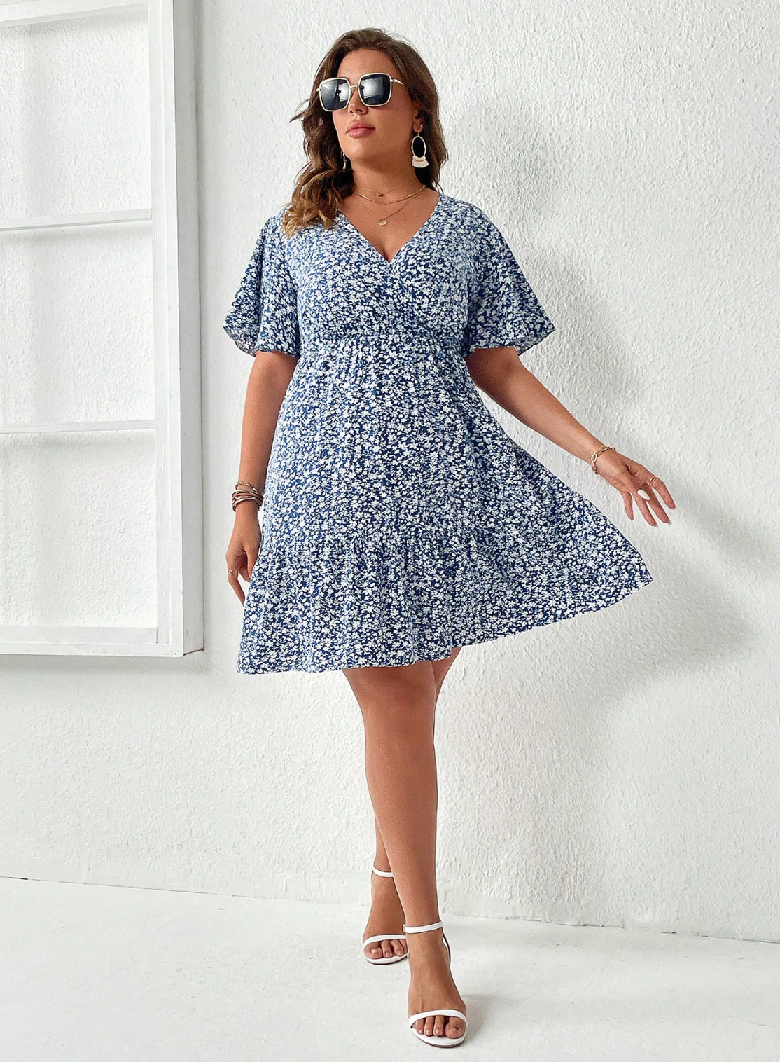 Vestido com decote transpassado