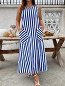 Vestido Listrado com bolsos