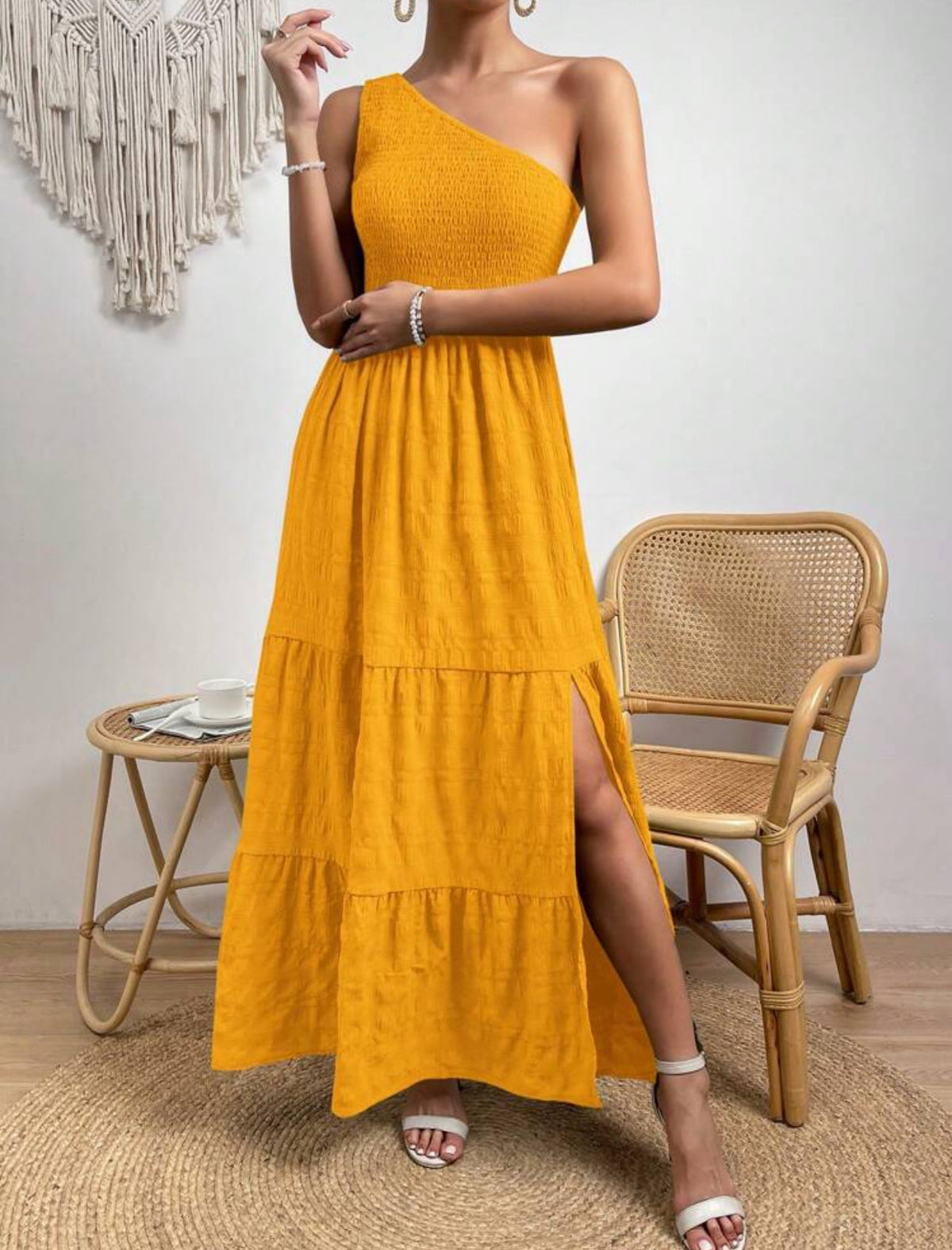 Vestido com fenda